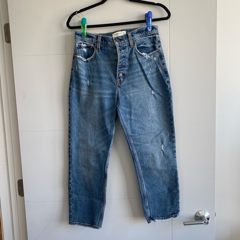 Abercrombie & Fitch The Mom High Rise - 6SHORT